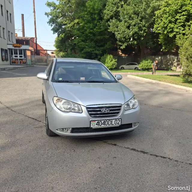 Hyundai Avante 2007 · 1.6 AT