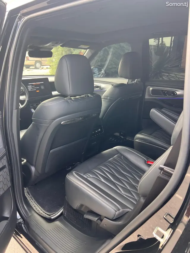 GAC Trumpchi GS8 2023 · 2.0 AT