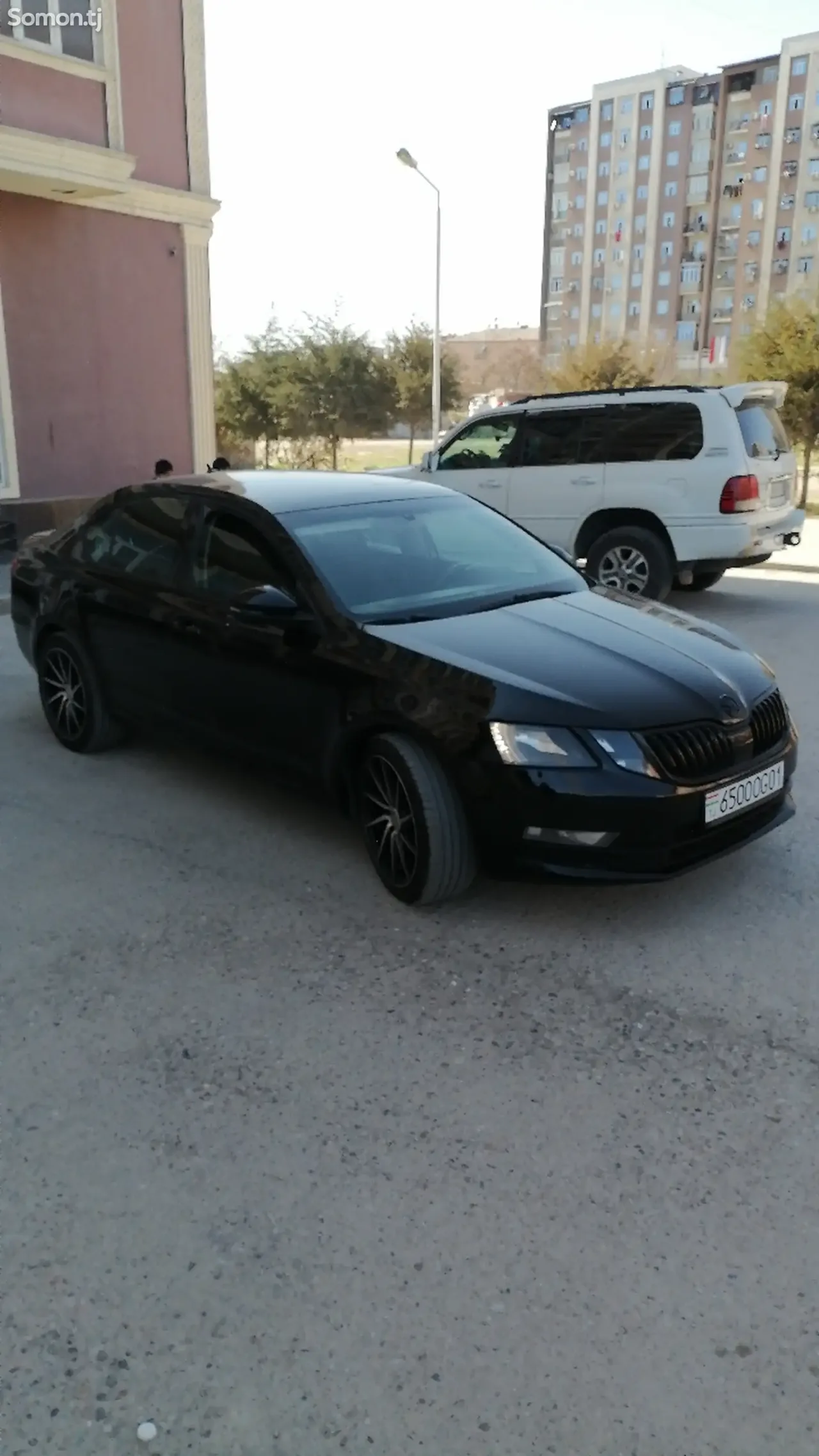 Skoda Octavia 2018 · 1.6 AT
