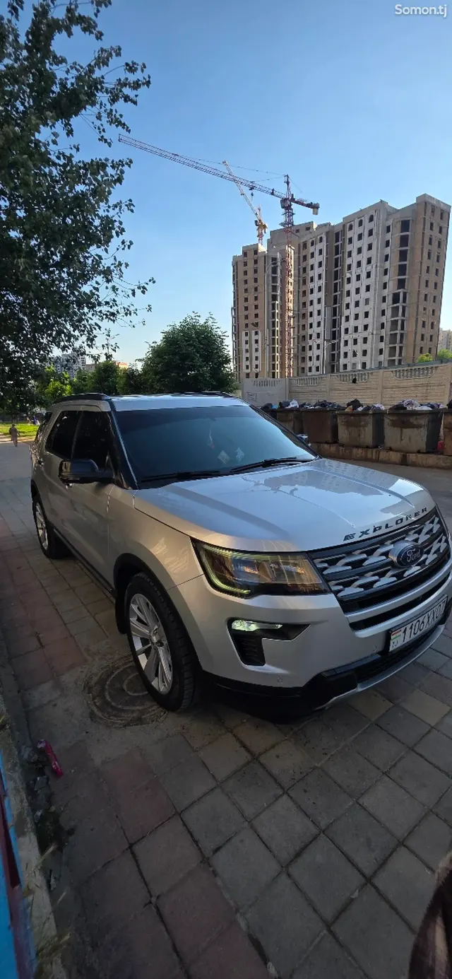Ford Explorer 2019 · 3.5 AT
