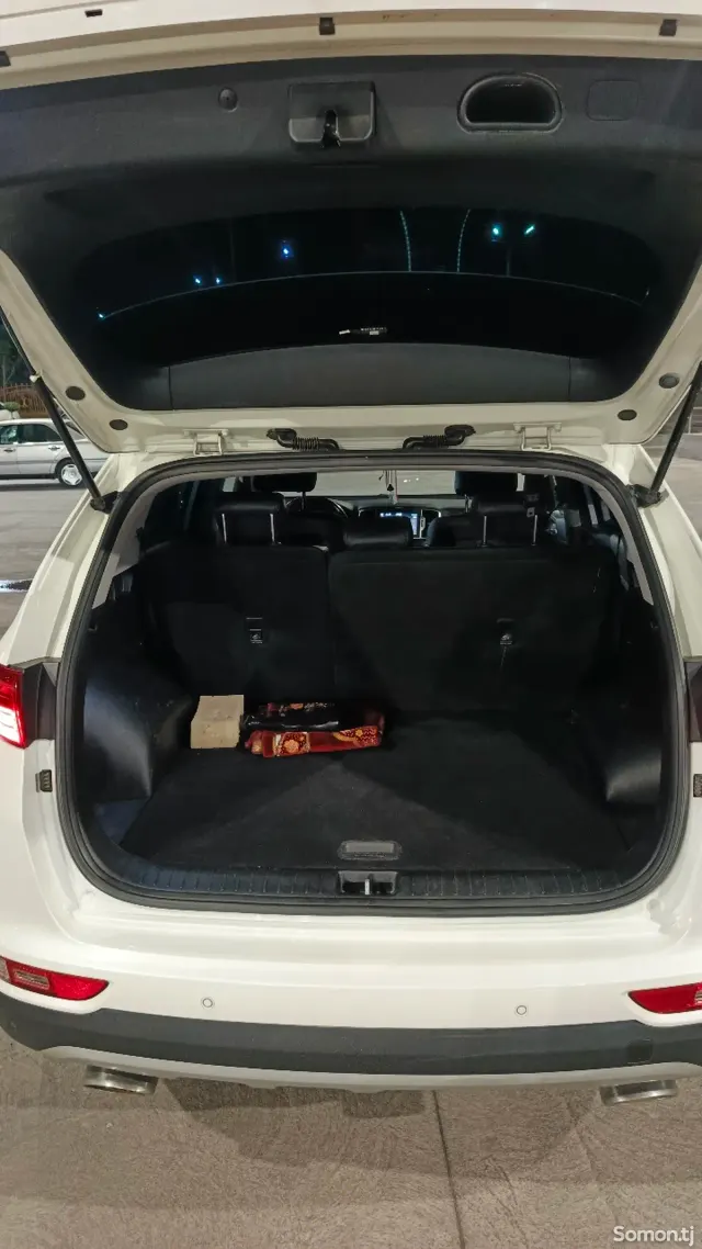 Kia Sportage 2018 · 2.0 AT
