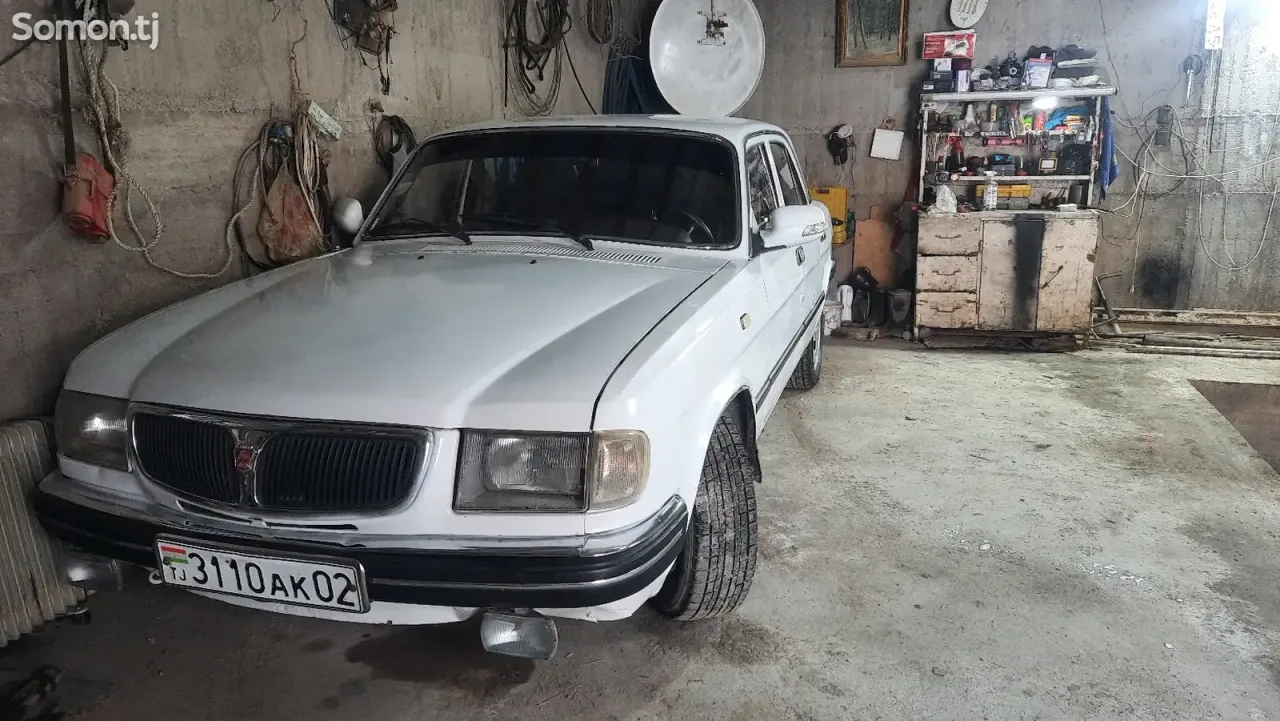 ГАЗ 3110 1999 · 2.4 MT