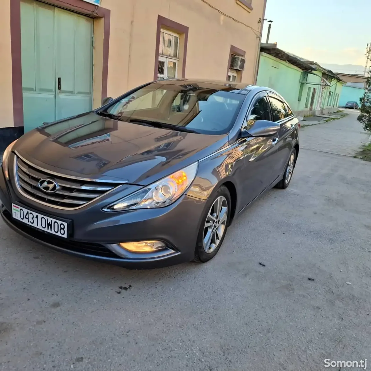 Hyundai Sonata 2012 · 2.0 AT