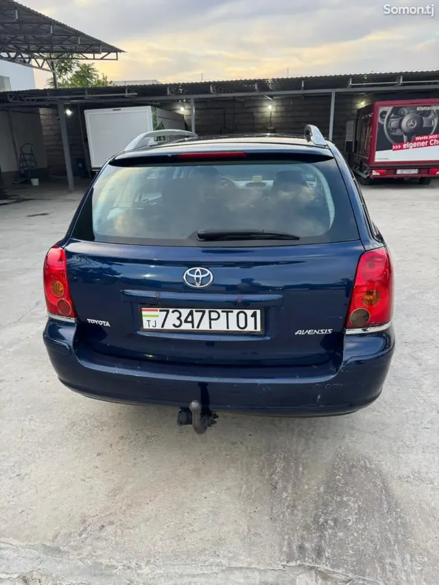 Toyota Avensis 2006 · 1.8 MT