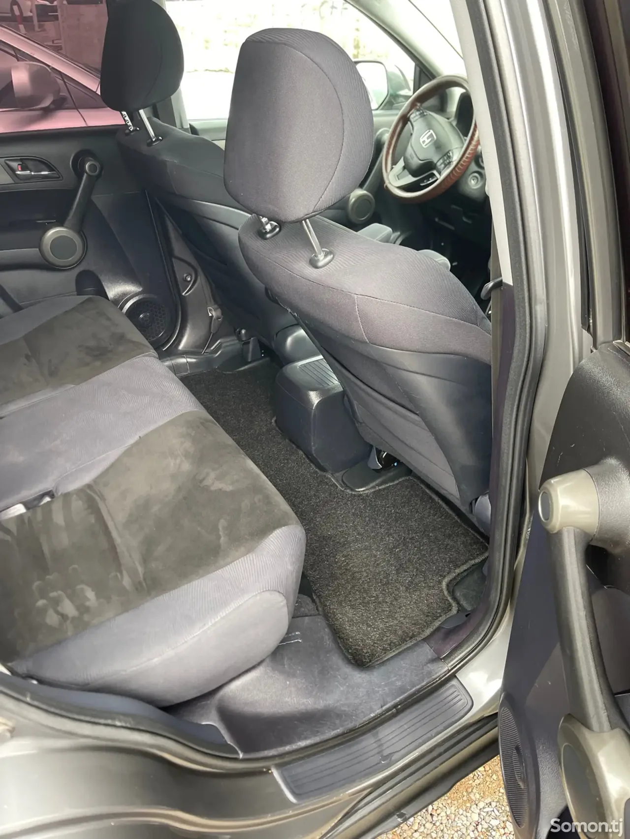 Honda CR-V 2012 · 2.2 AT