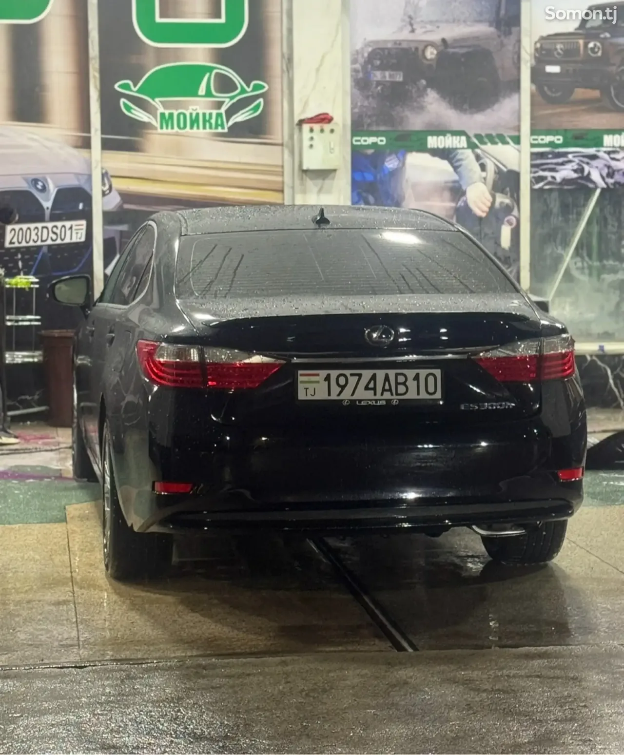 Lexus ES series 2014 · 3.0 AT