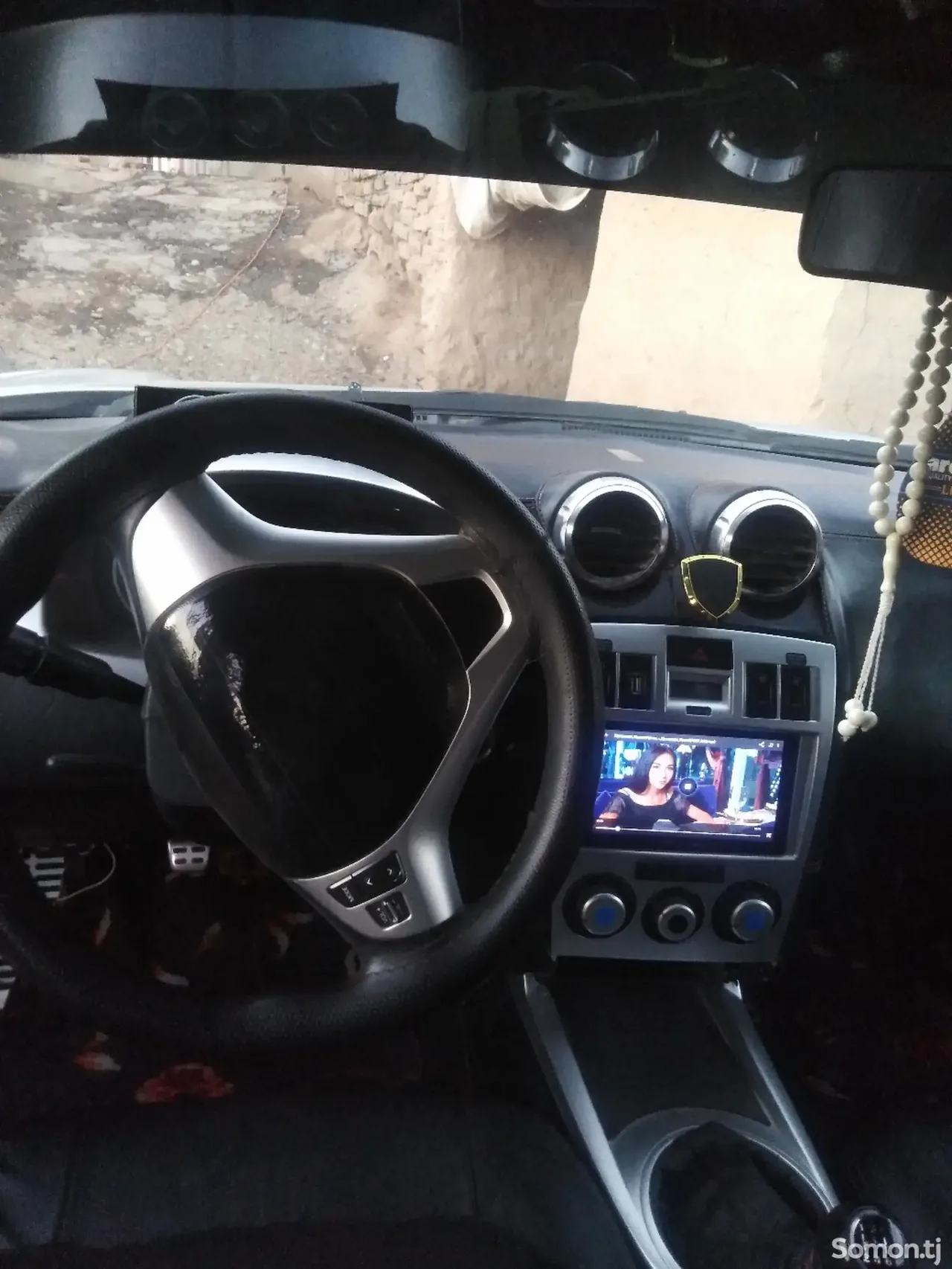 Hyundai Avante 2004 · 2.0 MT