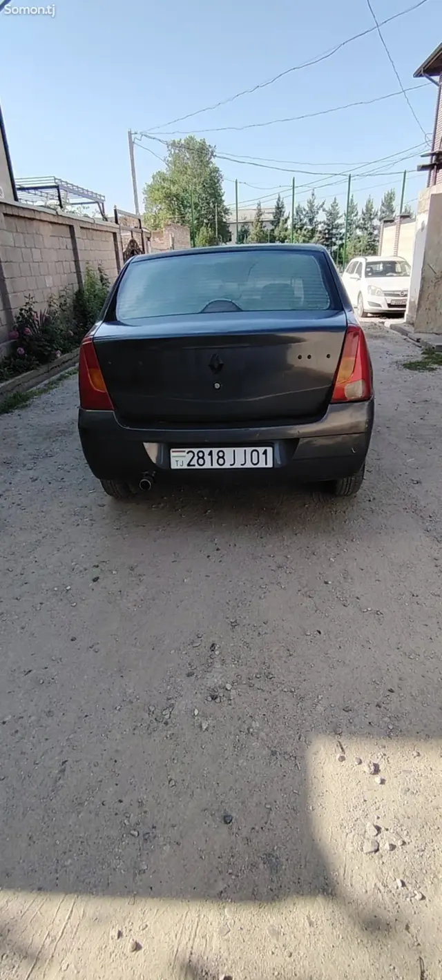 Renault Logan 2009 · 1.4 MT