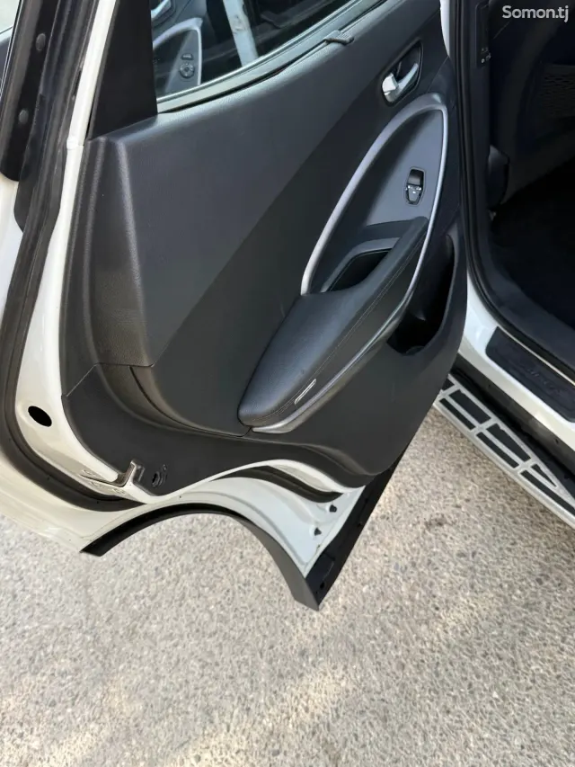 Hyundai Santa Fe 2014 · 2.4 AT