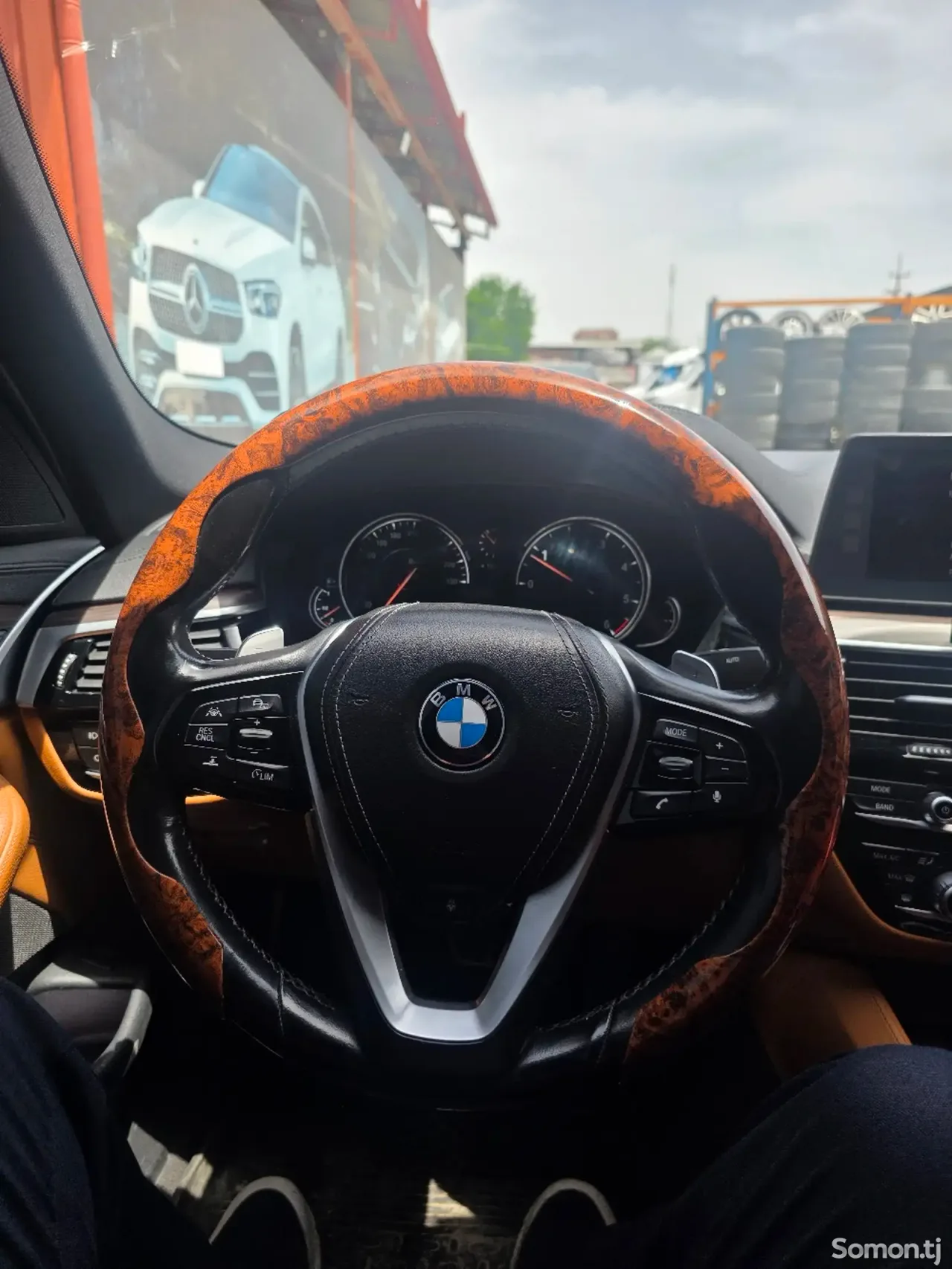 BMW 5 series 2017 · 2.0 AT