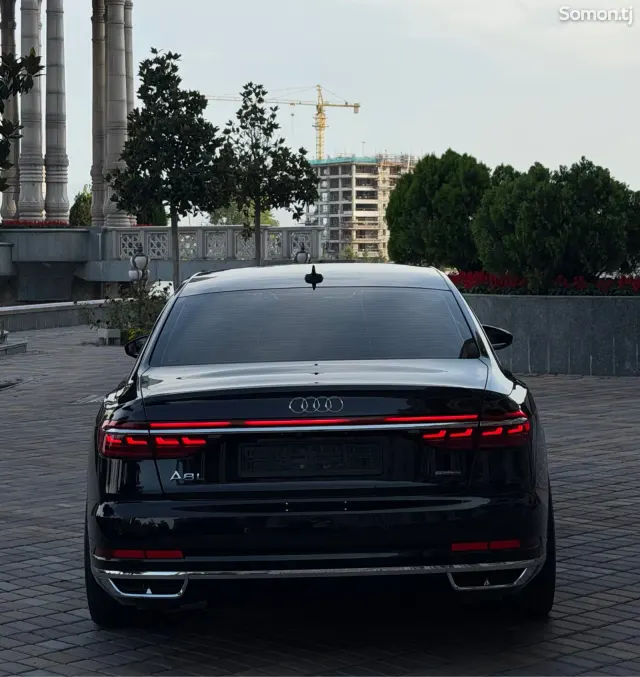 Audi A8 2019 · 3.5 AT