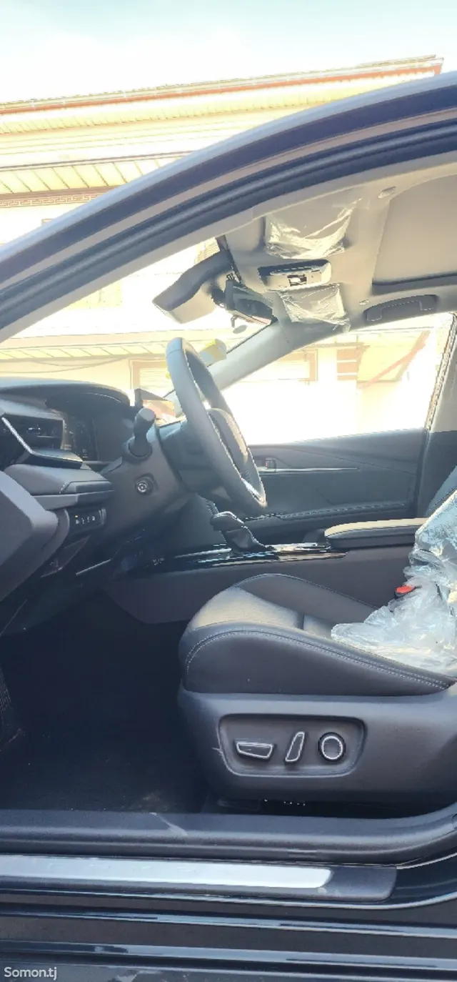 Toyota Camry 2026 · 2.5 AT