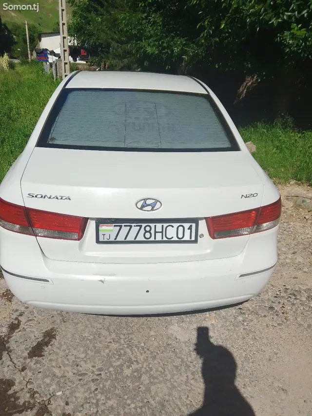 Hyundai Sonata 2009 · 2.0 AT