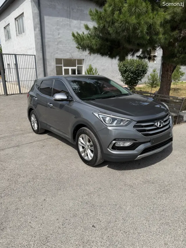 Hyundai Santa Fe 2016 · 2.0 AT