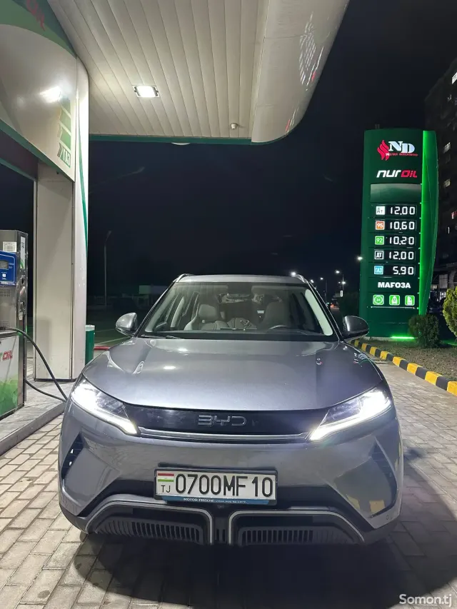 BYD Yuan Up 2025 · AT