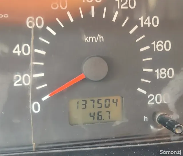 Chevrolet Niva 2012 · 1.7 MT
