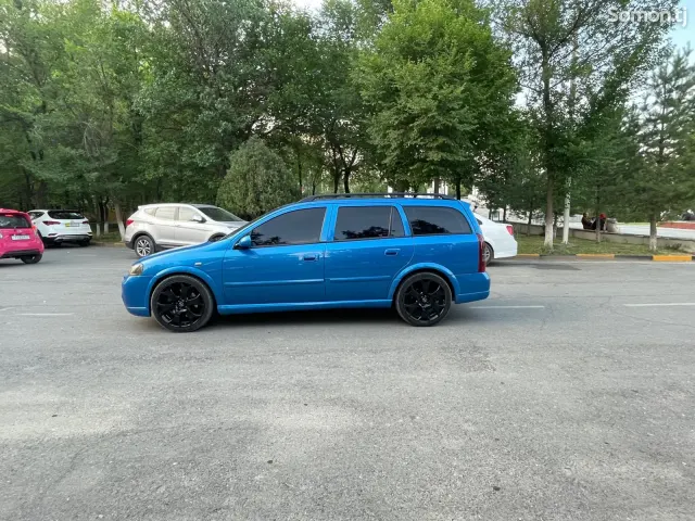 Opel Astra G 2004 · 2.0 MT
