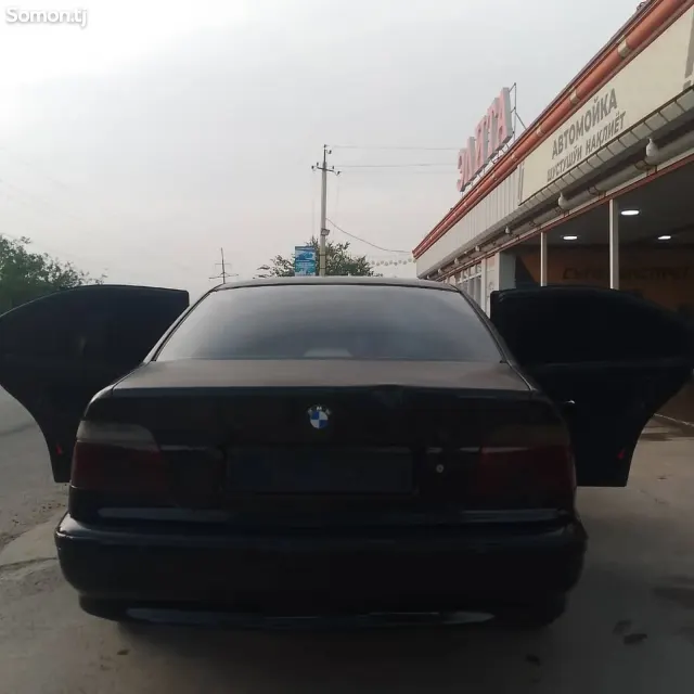 BMW 5 series 1998 · 2.8 AT
