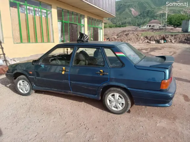 Lada (ВАЗ) 2115 2004 · MT