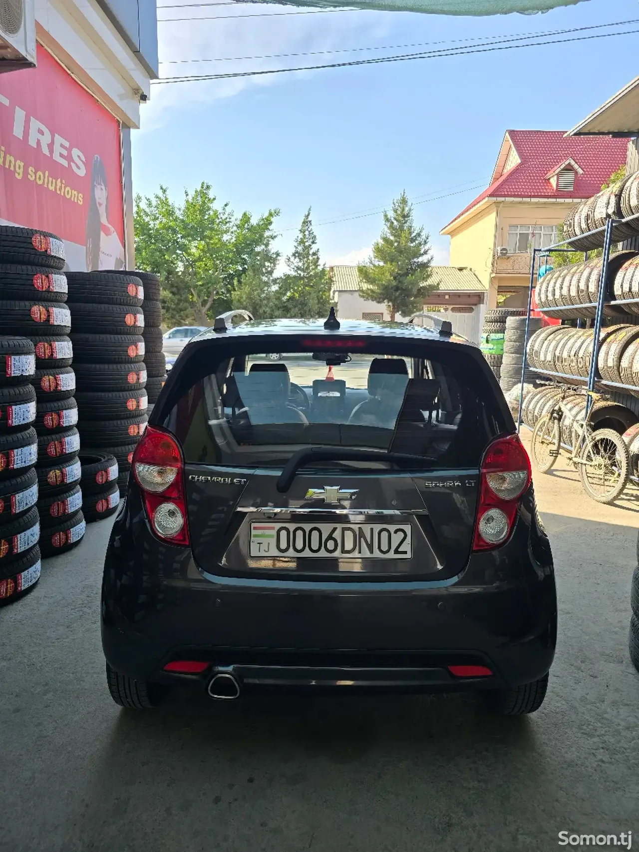 Chevrolet Spark 2014 · 1.0 AT