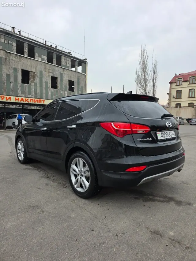 Hyundai Santa Fe 2015 · 2.0 AT