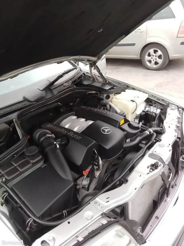 Mercedes-Benz C class 1999 · 2.4 AT