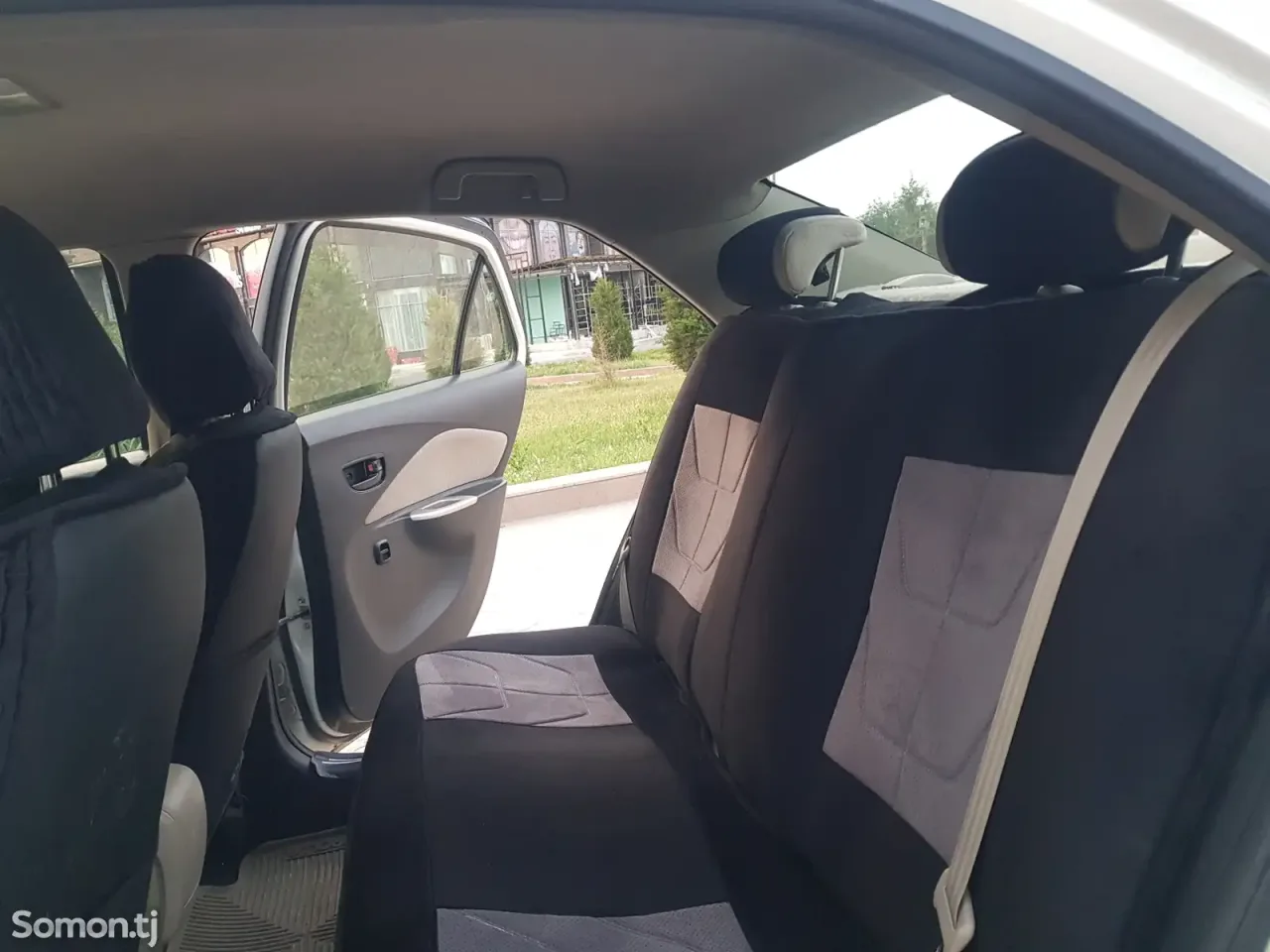 Toyota Belta 2007 · 1.3 AT