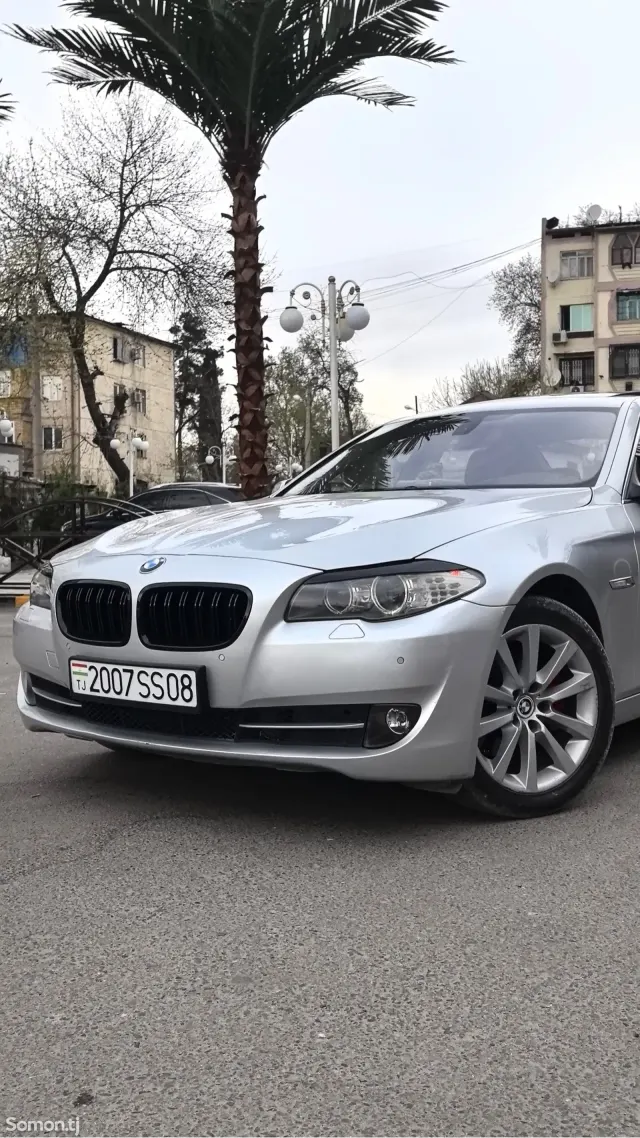 BMW 5 series 2011 · 2.0 AT