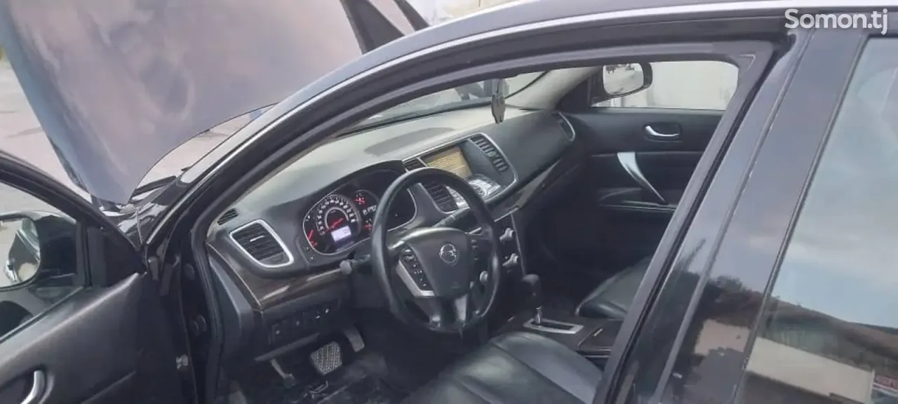 Nissan Teana 2012 · 2.4 AT