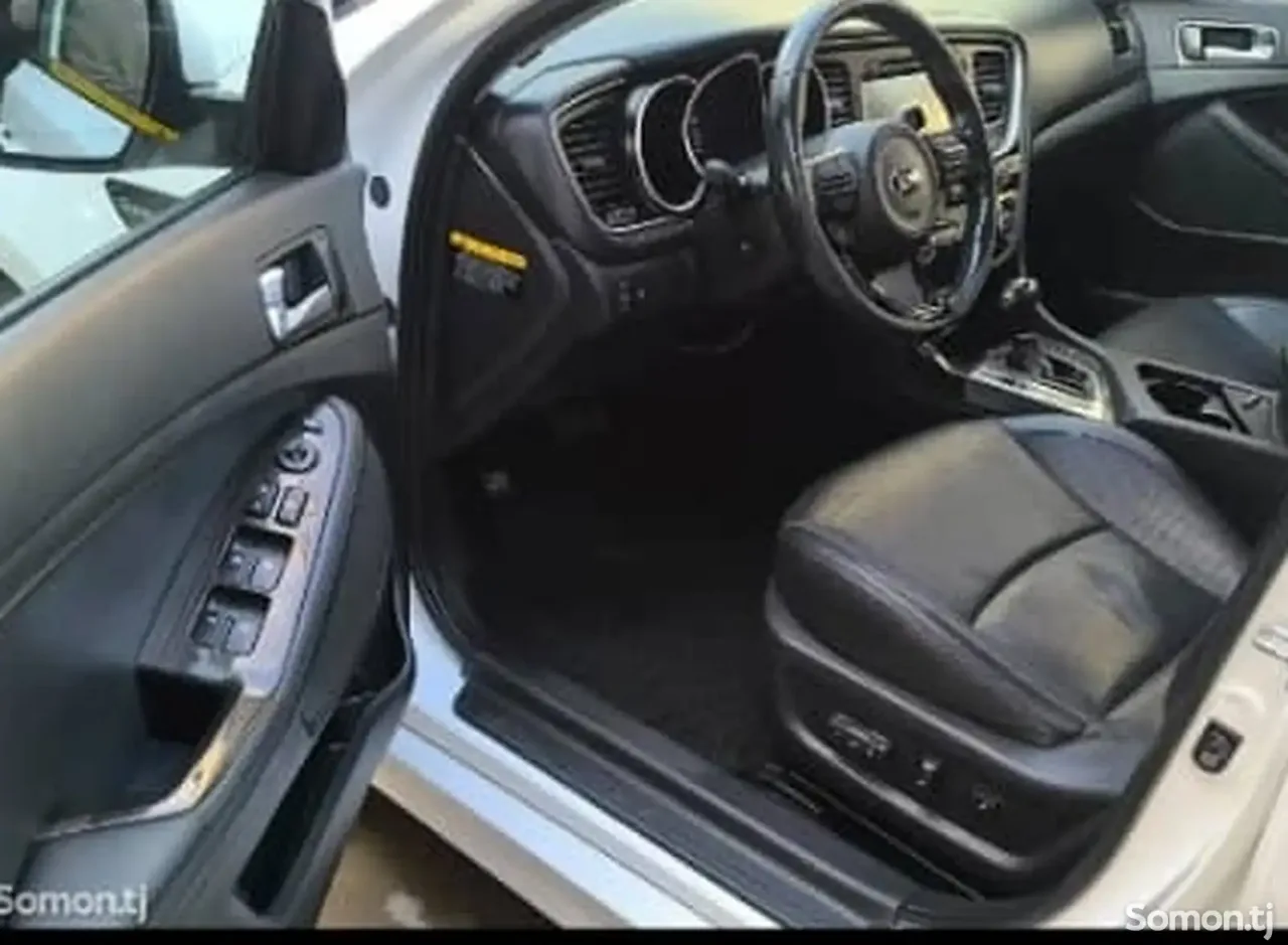 Kia K5 2014 · 2.0 AT