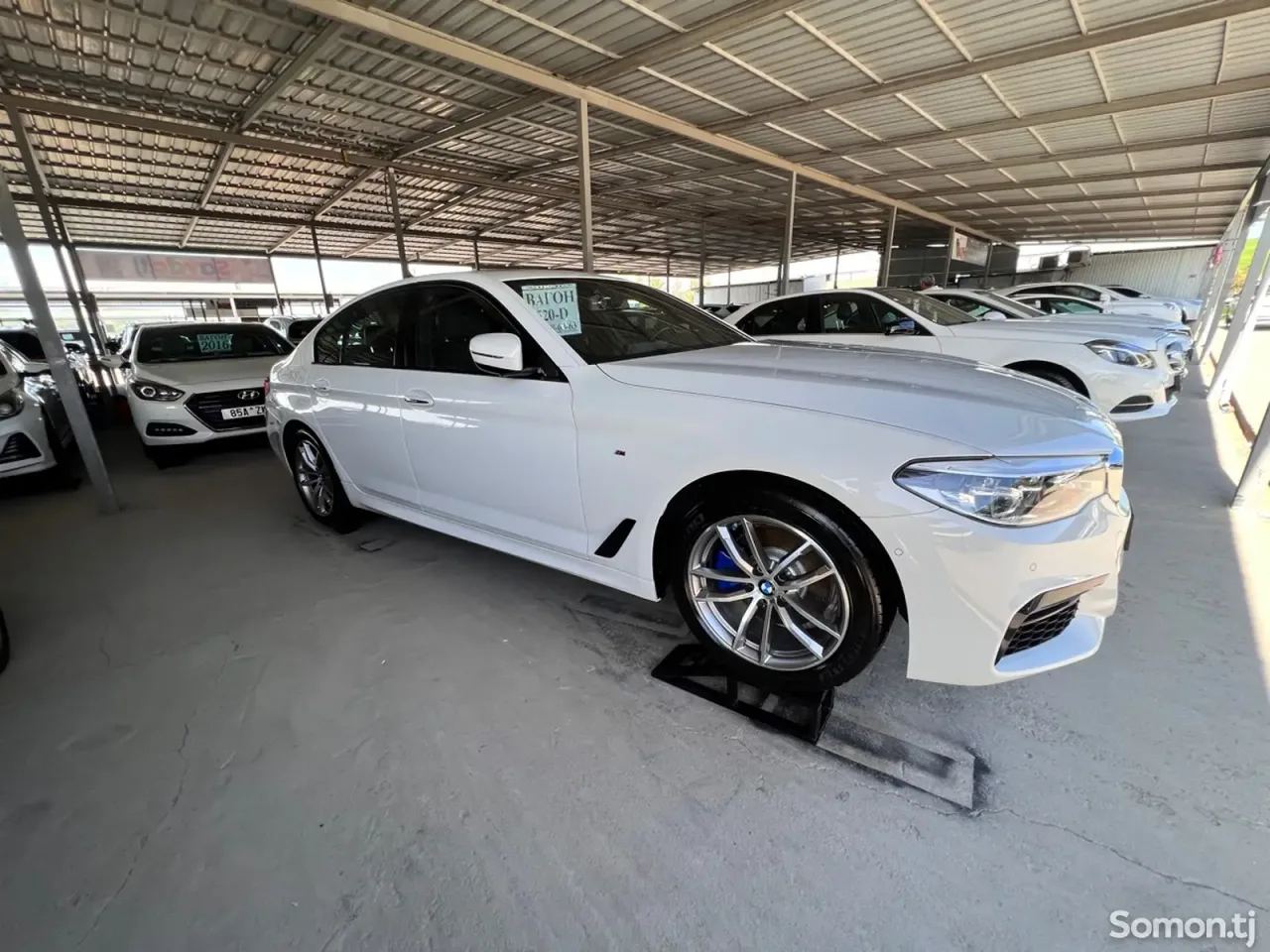 BMW 5 series 2017 · 2.0 AT
