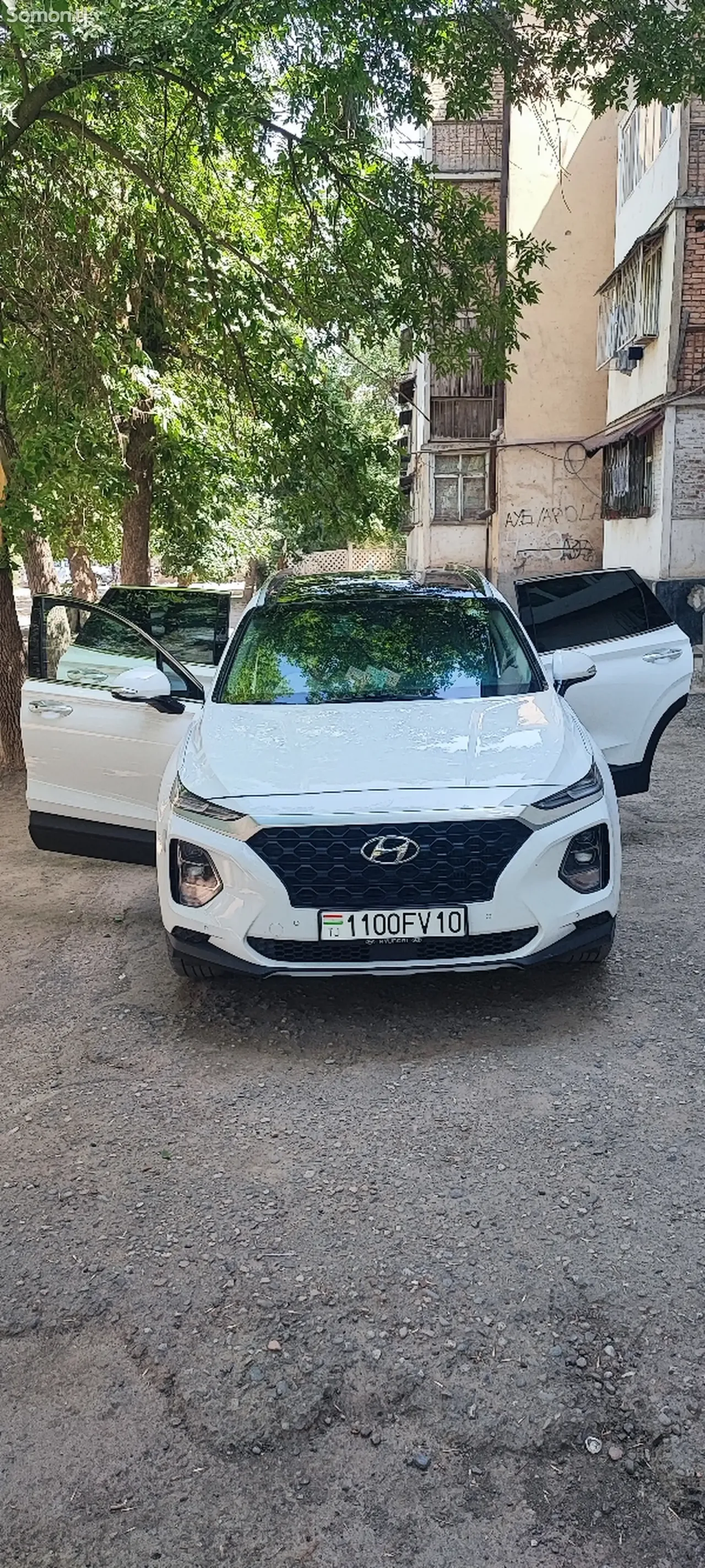 Hyundai Santa Fe 2018 · 2.2 AT