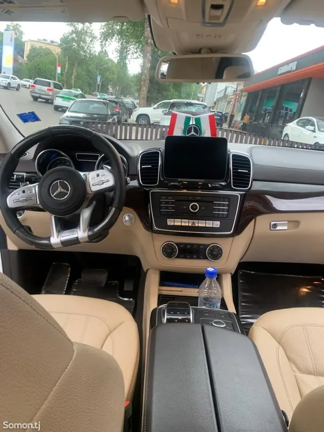 Mercedes-Benz GLS 2018 · 4.5 AT