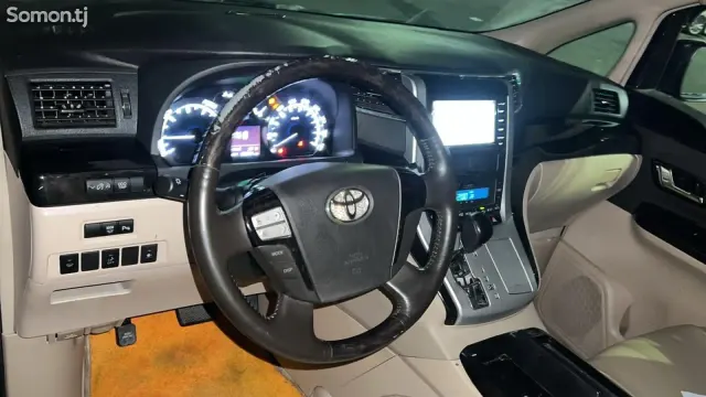 Toyota Vellfire 2014 · 2.4 AT