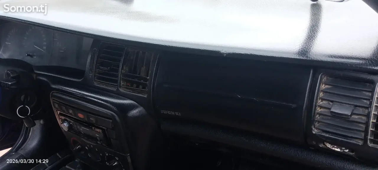 Opel Vectra B 1995 · 1.6 MT