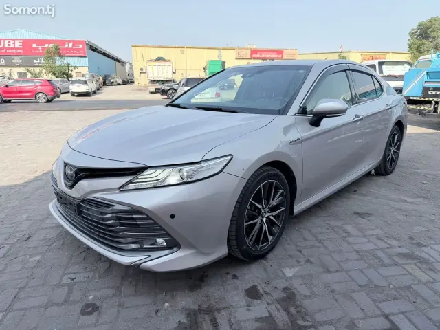 Toyota Camry 2018 · 2.5 AT