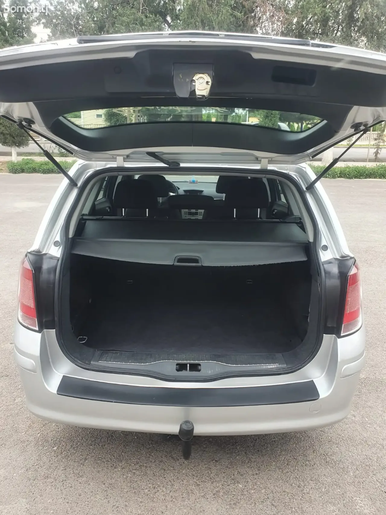Opel Astra H 2008 · 1.8 MT