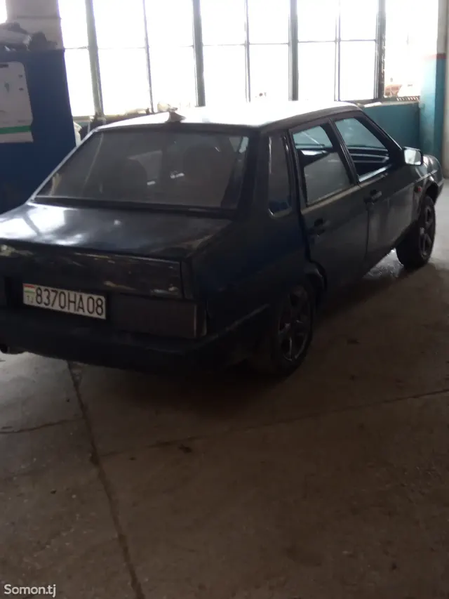 Lada (ВАЗ) 21099 1994 · 1.5 MT