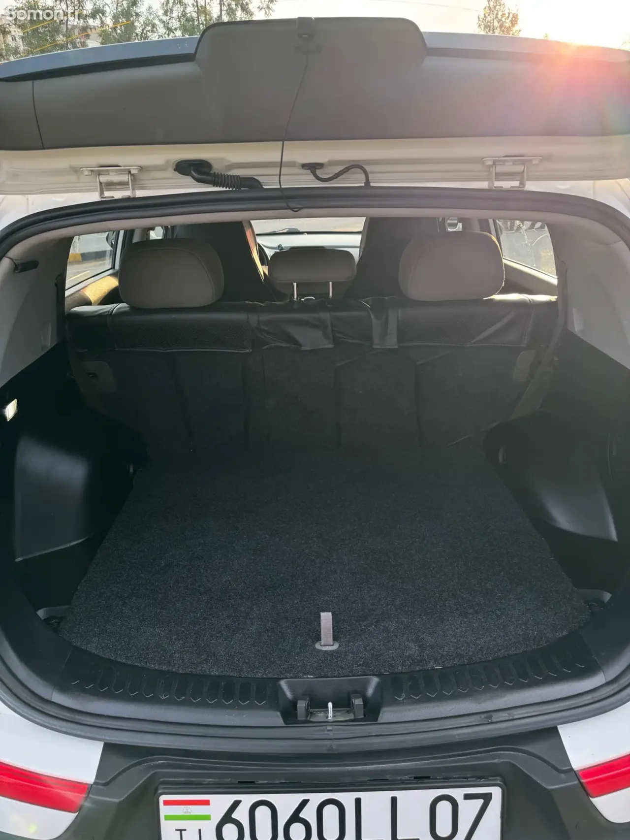 Kia Sportage 2011 · 2.0 AT