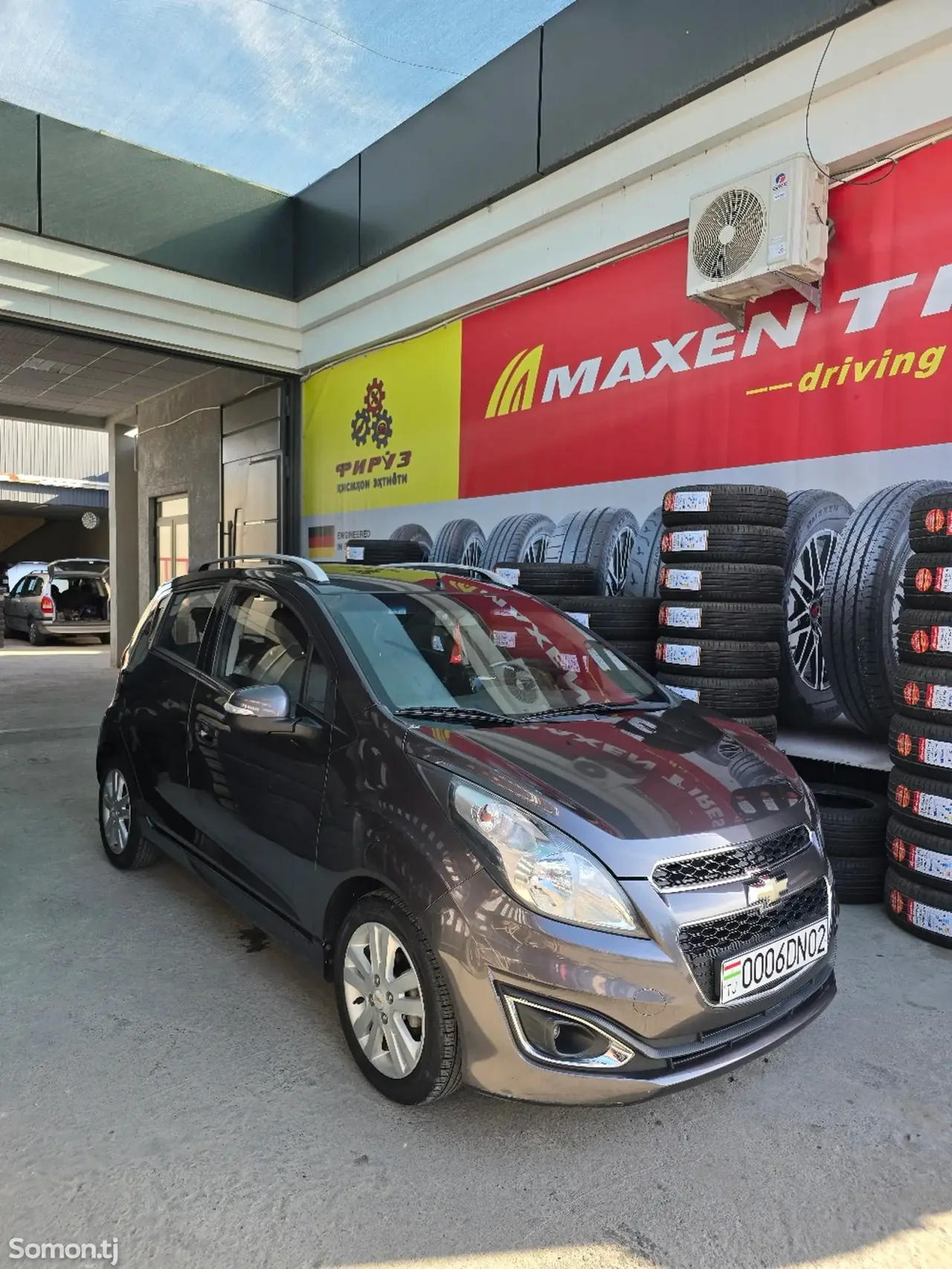 Chevrolet Spark 2014 · 1.0 AT