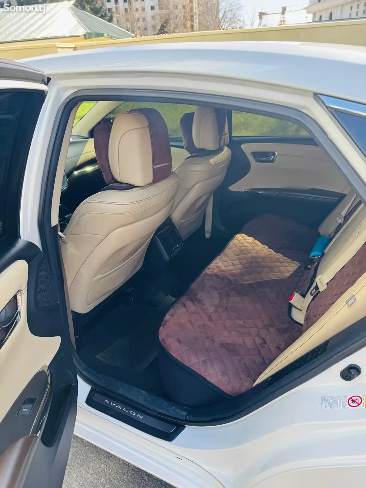 Toyota Avalon 2014 · 2.5 AT