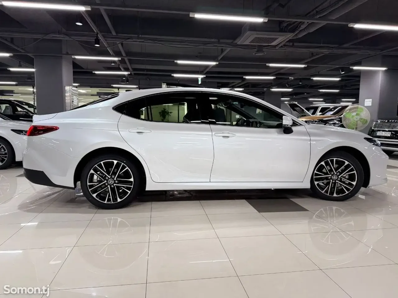 Toyota Camry 2026 · 2.5 AT