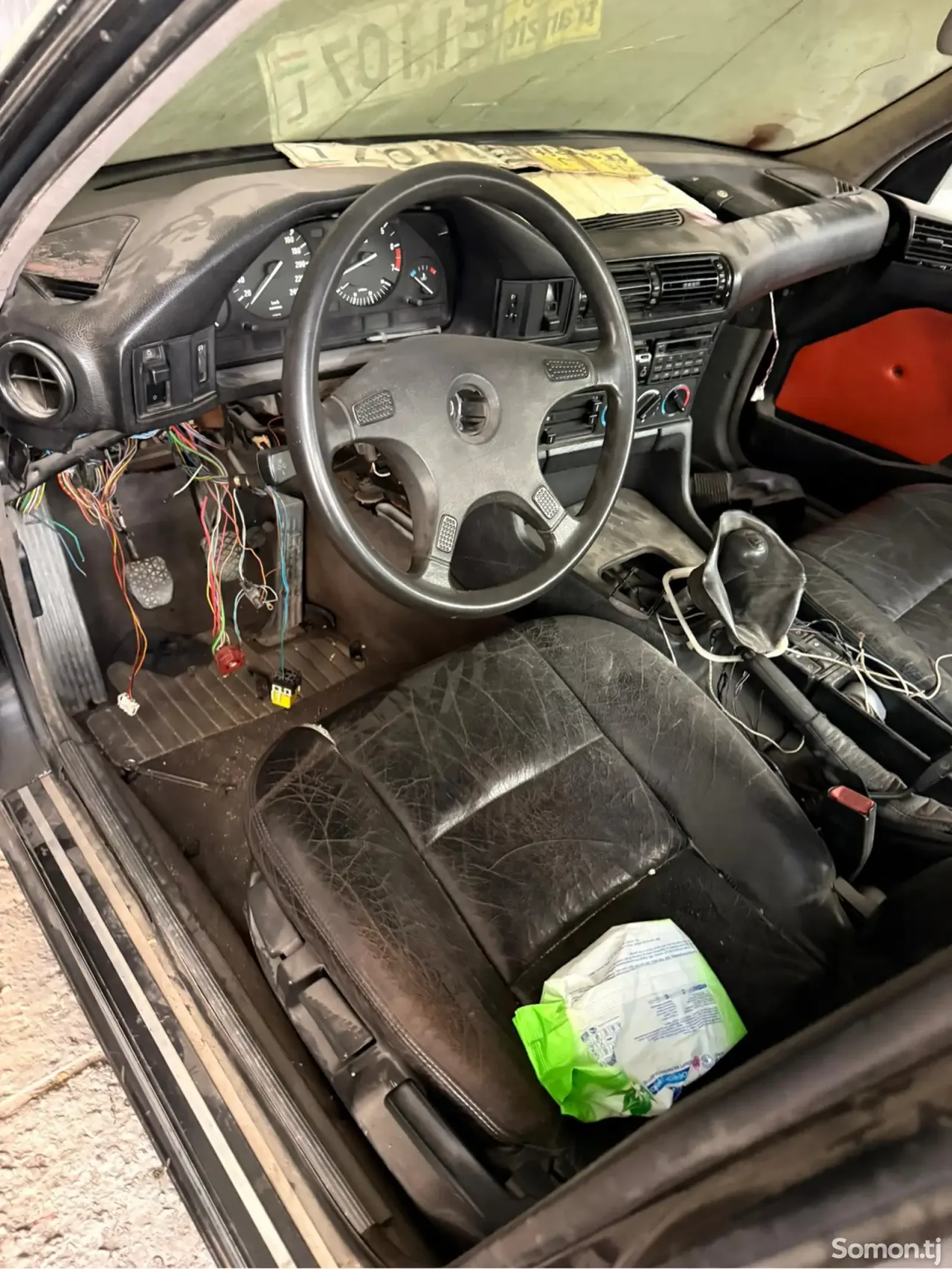 BMW 5 series 1992 · 2.5 MT