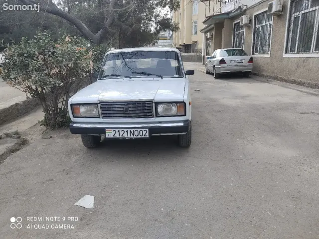 Lada (ВАЗ) 2107 2003 · 0.6 MT