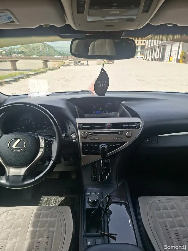 Lexus RX series 2013 · 3.5 AT
