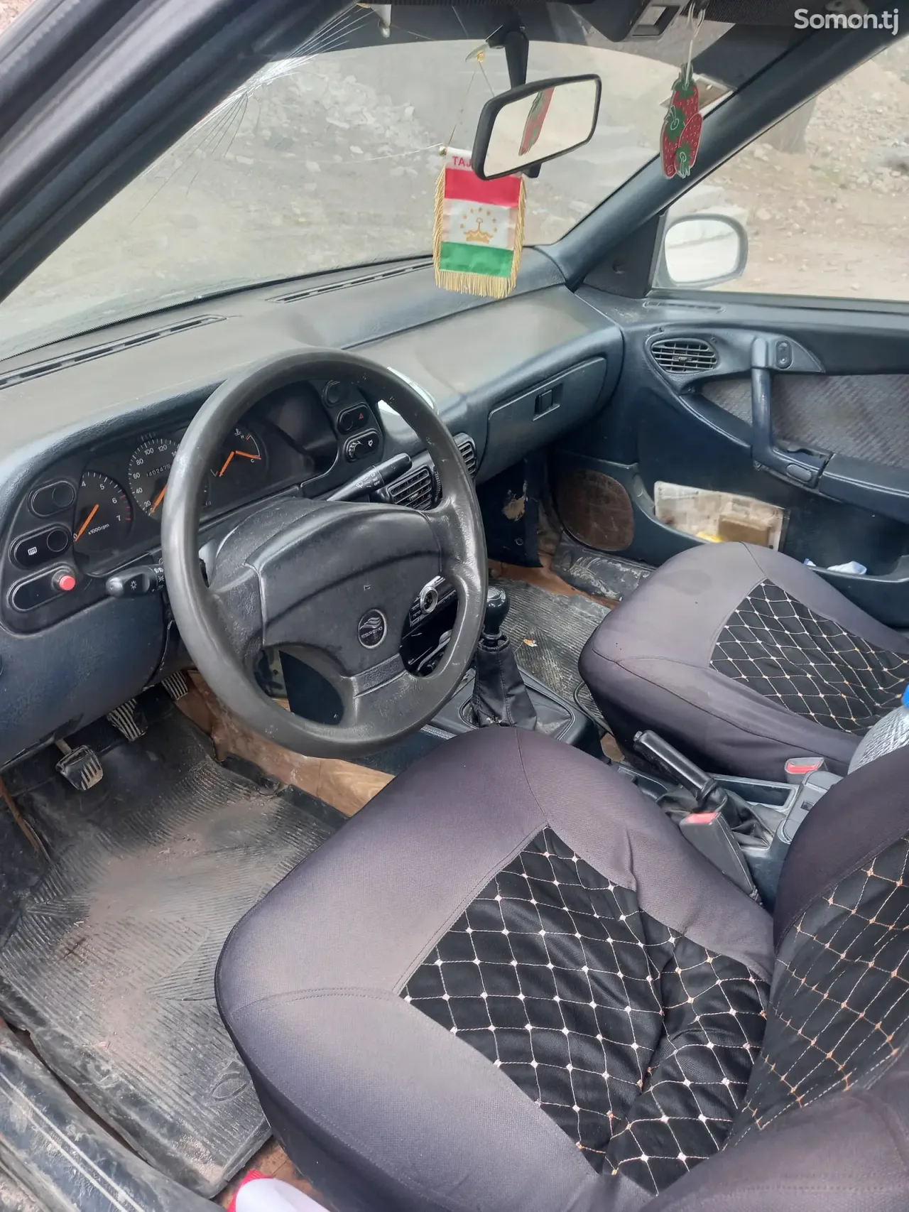 Daewoo Espero 1994 · 1.5 MT