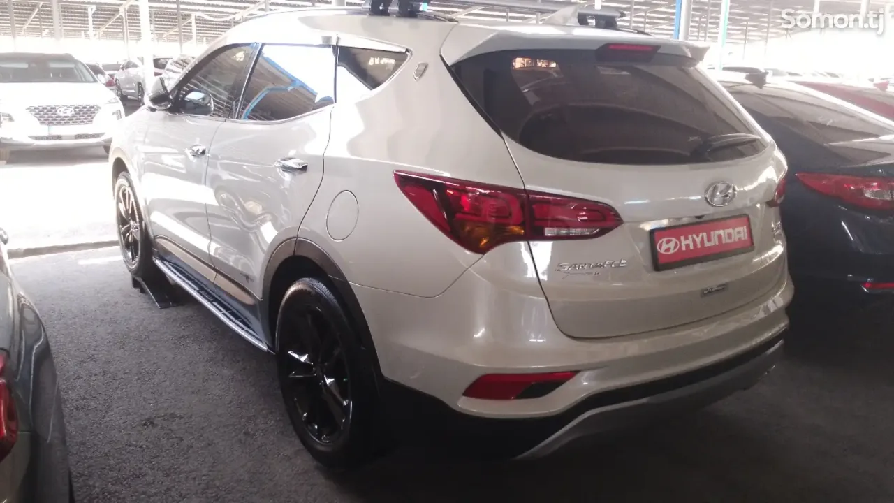 Hyundai Santa Fe 2015 · 2.2 AT