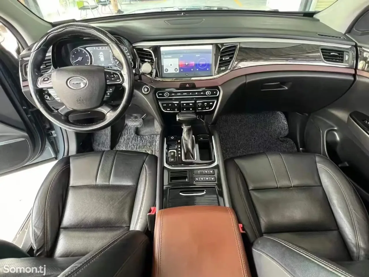 GAC Trumpchi GS8 2018 · 2.0 AT
