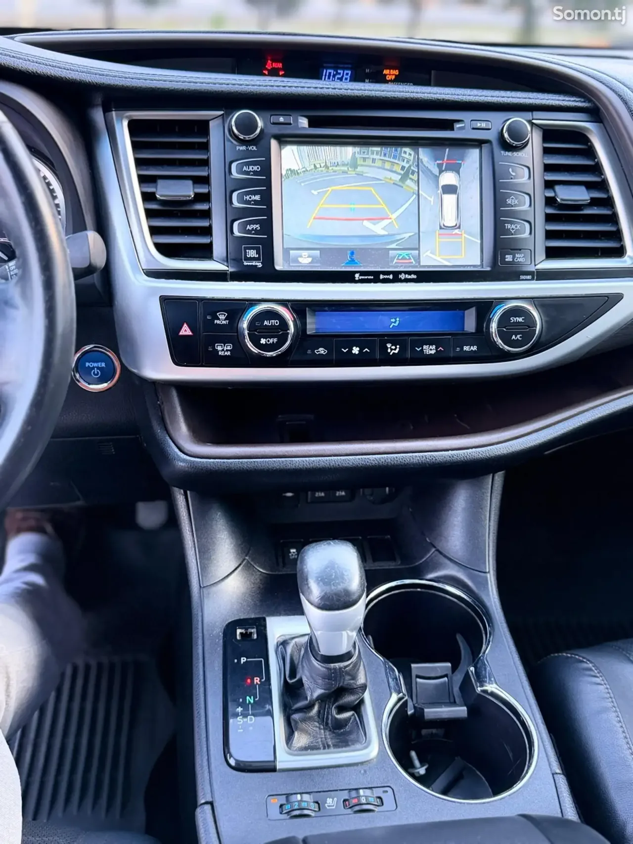 Toyota Highlander 2018 · 2.5 AT