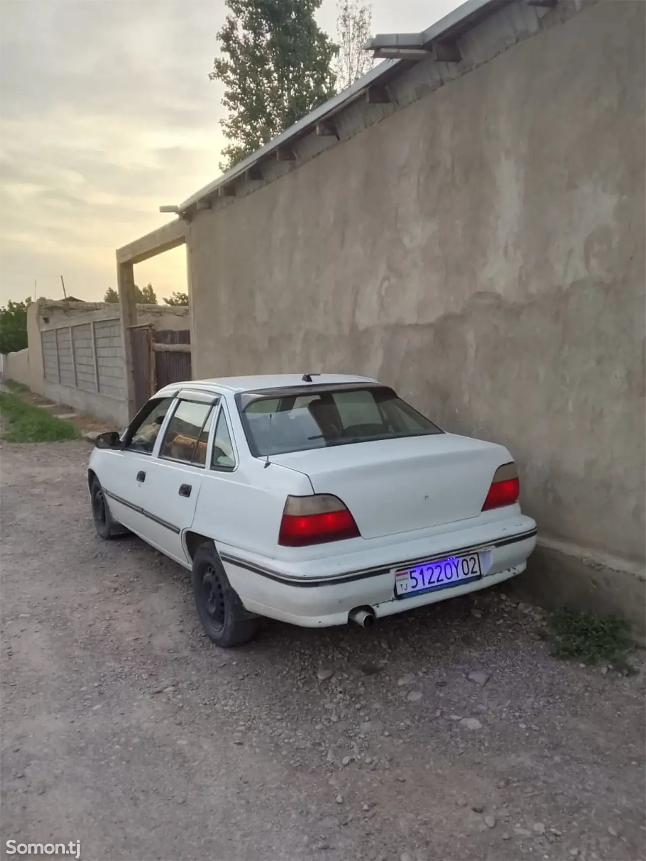 Daewoo Nexia 1994 · 1.5 MT